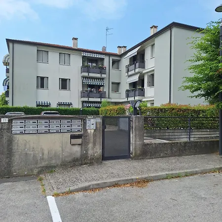 Art-inn アパート *